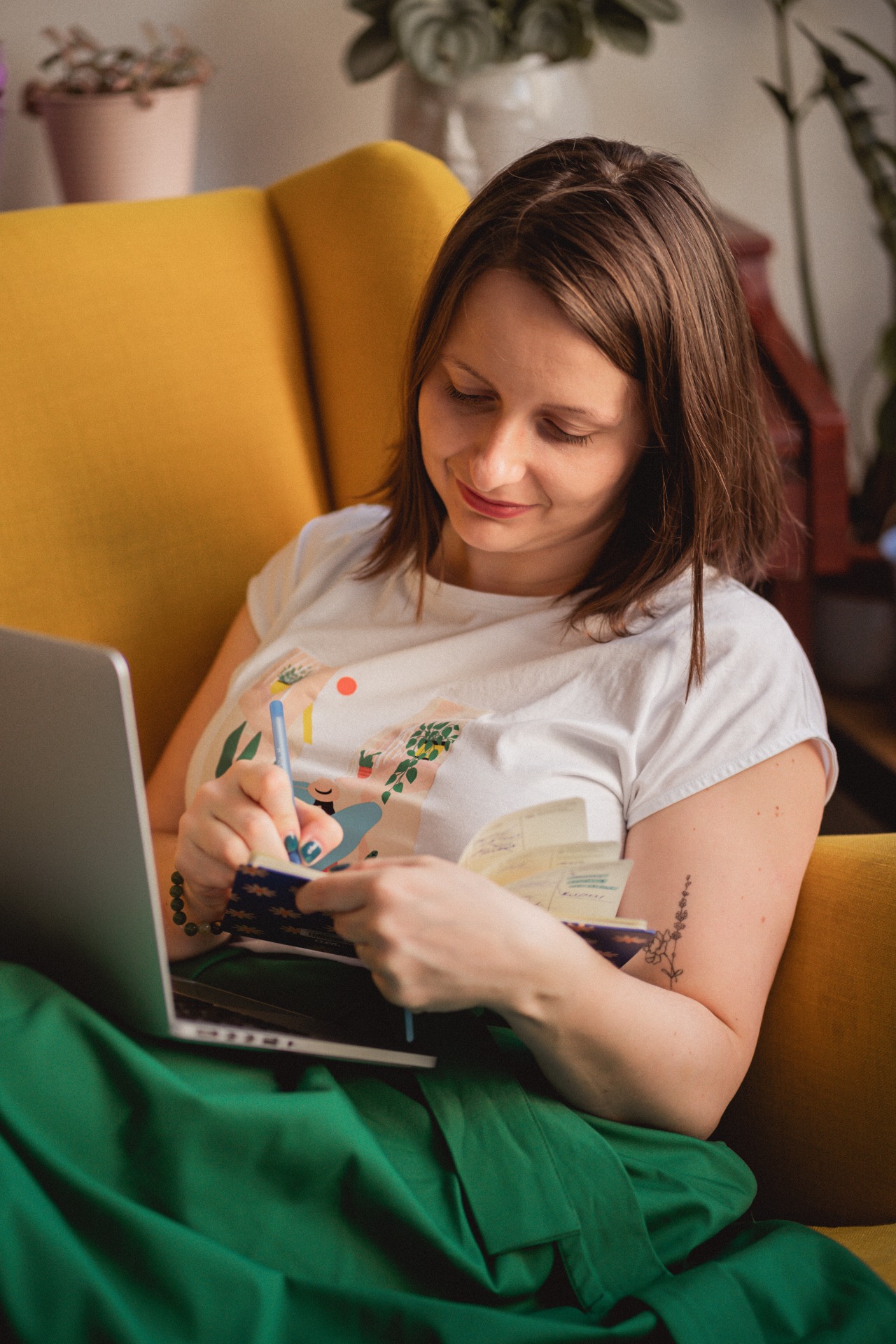 Bez diáře nevycházím z domu. Zakládám si na tom, že dodržuji termíny a úkoly, které vám slíbím, dodám včas.